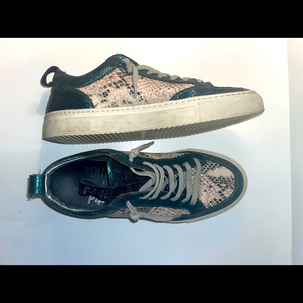 P448 Sneakers!